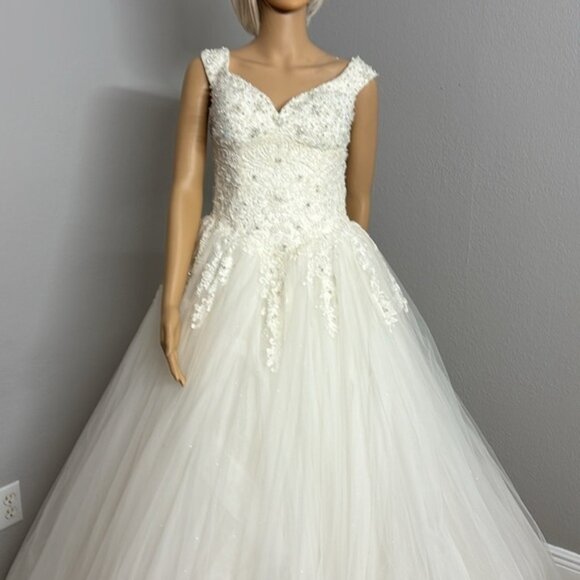 Narin Moda Wedding Dress Ball Gown Size 8 and EU Size 38 - Picture 2 of 16